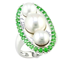 Tsavorite, Pearl and Silver Ring